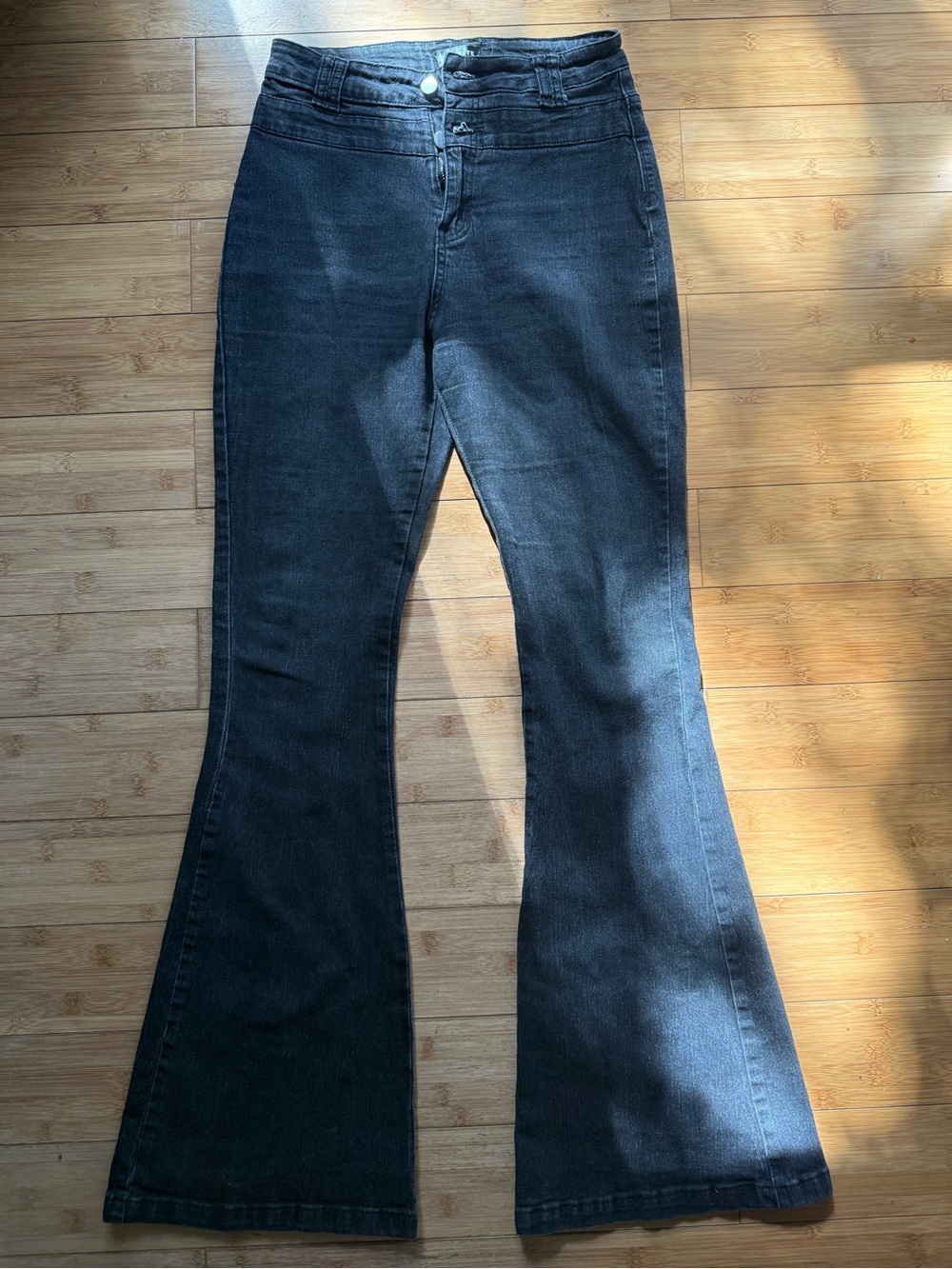 Pantete Black High Rise Flare Jeans Size Small Women